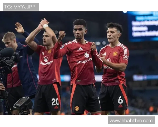 巴塞罗那与曼联元老队激情对决重温经典时刻与传奇球员风采